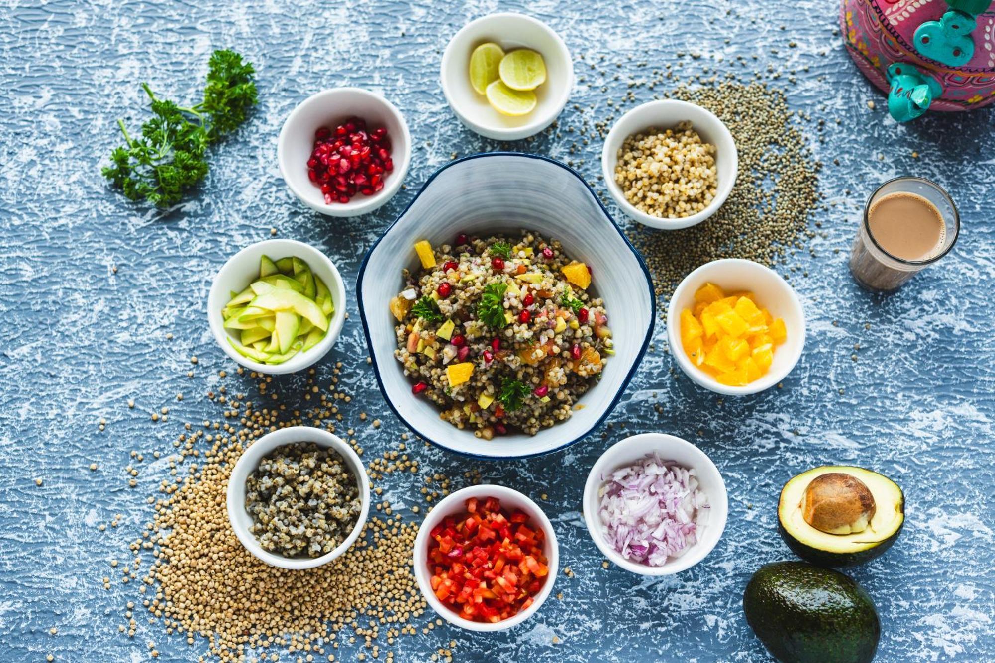 Hyatt Place Gurgaon Udyog Vihar Ngoại thất bức ảnh Quinoa salad